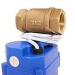 Load image into Gallery viewer, 厂家微型电动球阀DN15 学校水控机4分常闭黄铜球阀 电磁阀水阀 'Manufacturer's miniature electric ball valve DN15 school water control machine 4-point normally closed brass ball valve solenoid valve water valve'