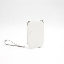 Load image into Gallery viewer, 小巧便携迷你充电宝超大容量卡通移动电源自带无线可爱充电宝批发 'Small, portable, mini charging treasure, super large capacity cartoon mobile power supply, built-in wireless, lovely charging treasure wholesale'