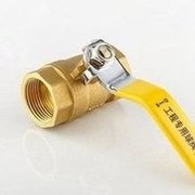 Load image into Gallery viewer, 手动长柄黄铜球阀二片式双内丝球阀流量控制阀门米勒源头工厂  'Manual long-handle brass ball valve two-piece double-thread ball valve flow control valve Miller Source Factory'
